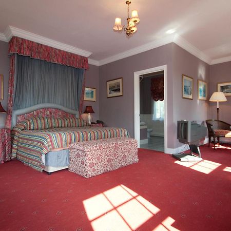 Corse Lawn House Hotel Номер фото